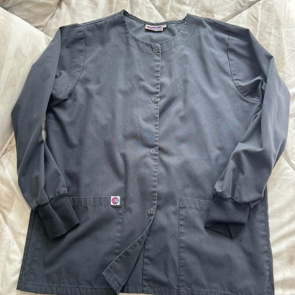 Scrub Jacket bundle - Picture 5 of 5